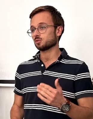 Alejandro Suárez Rodríguez - CEO, Founder & Teacher at Vilanga